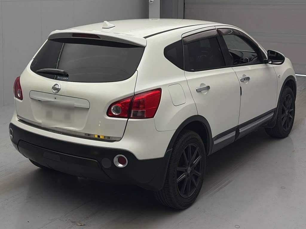 NISSAN DUALIS