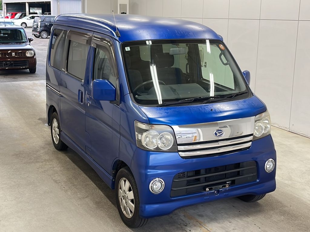 DAIHATSU ATRAI