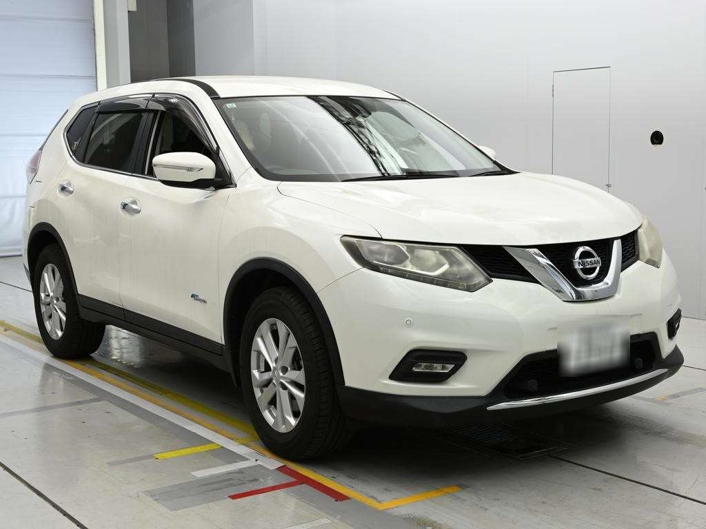 NISSAN X-TRAIL