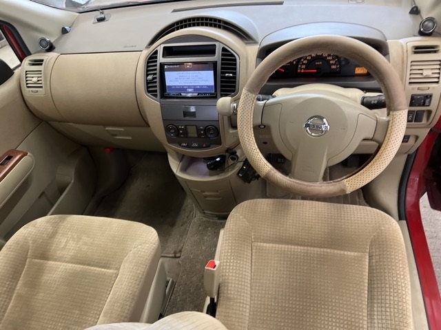 NISSAN LAFESTA