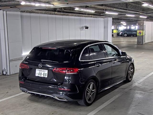 MERCEDES-BENZ B-CLASS