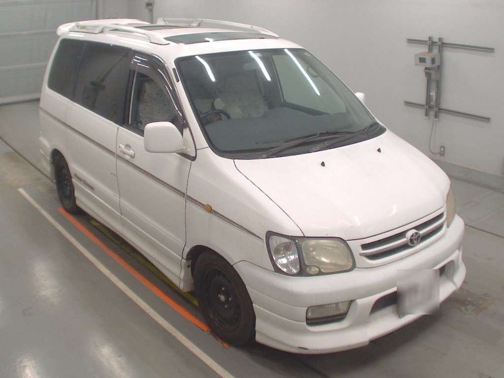 TOYOTA TOWN ACE NOAH