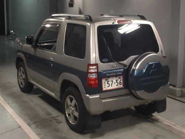 MITSUBISHI PAJERO MINI