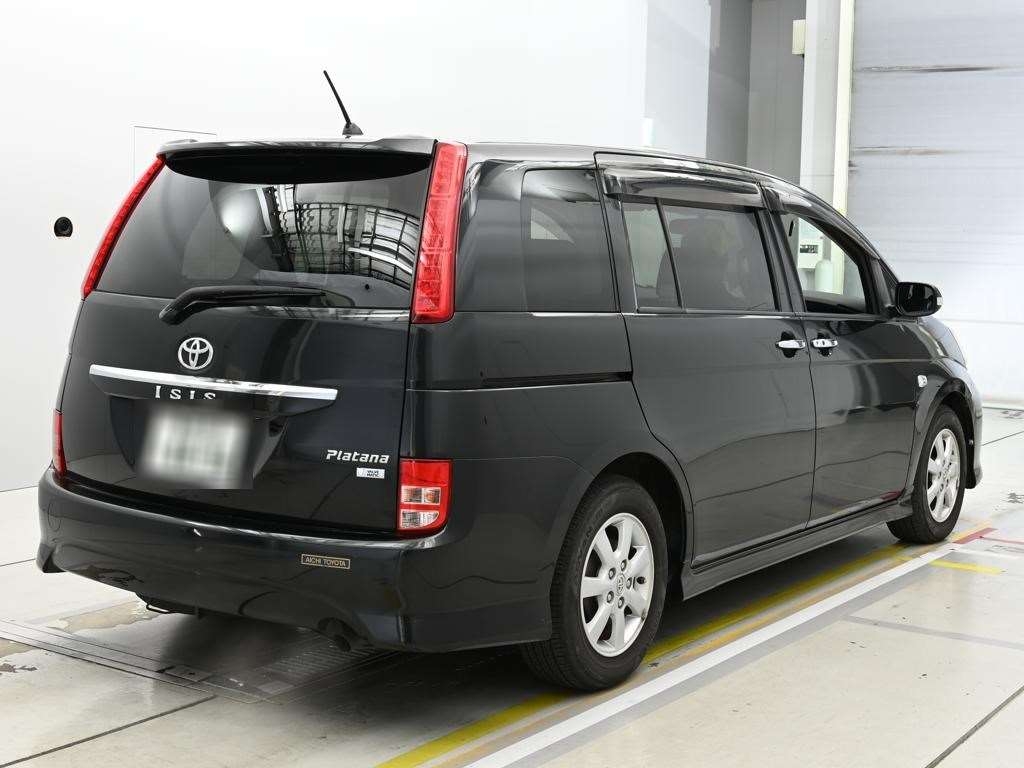 TOYOTA ISIS