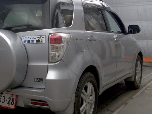 TOYOTA RUSH