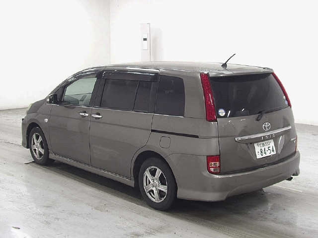 TOYOTA ISIS