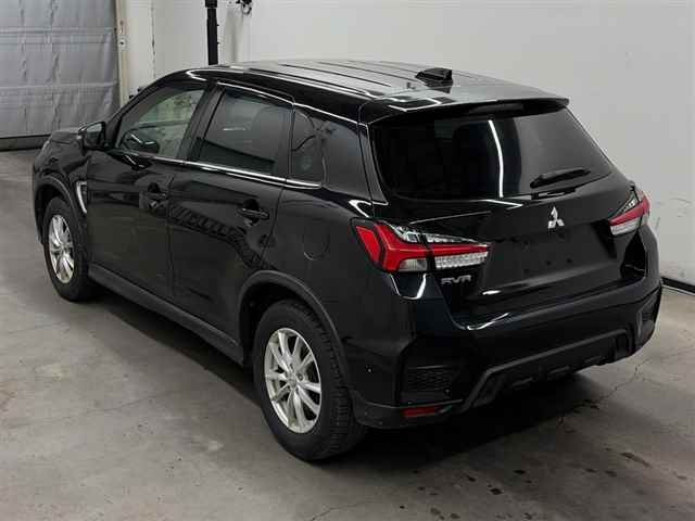 MITSUBISHI RVR