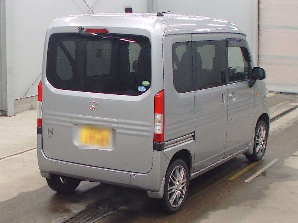 HONDA N-VAN