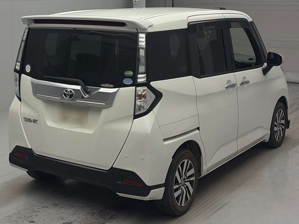 TOYOTA TANK