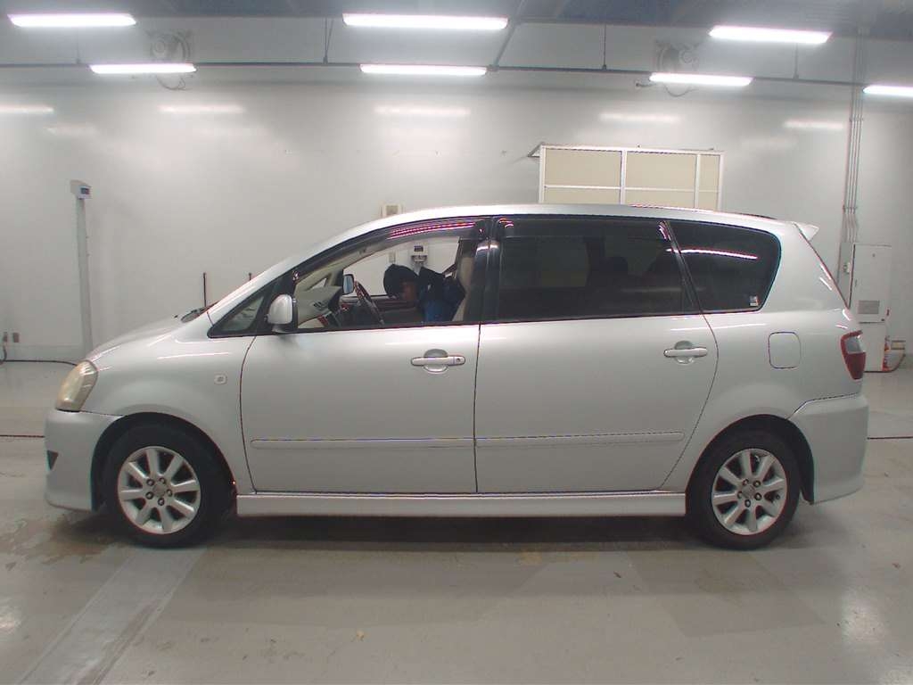 TOYOTA IPSUM