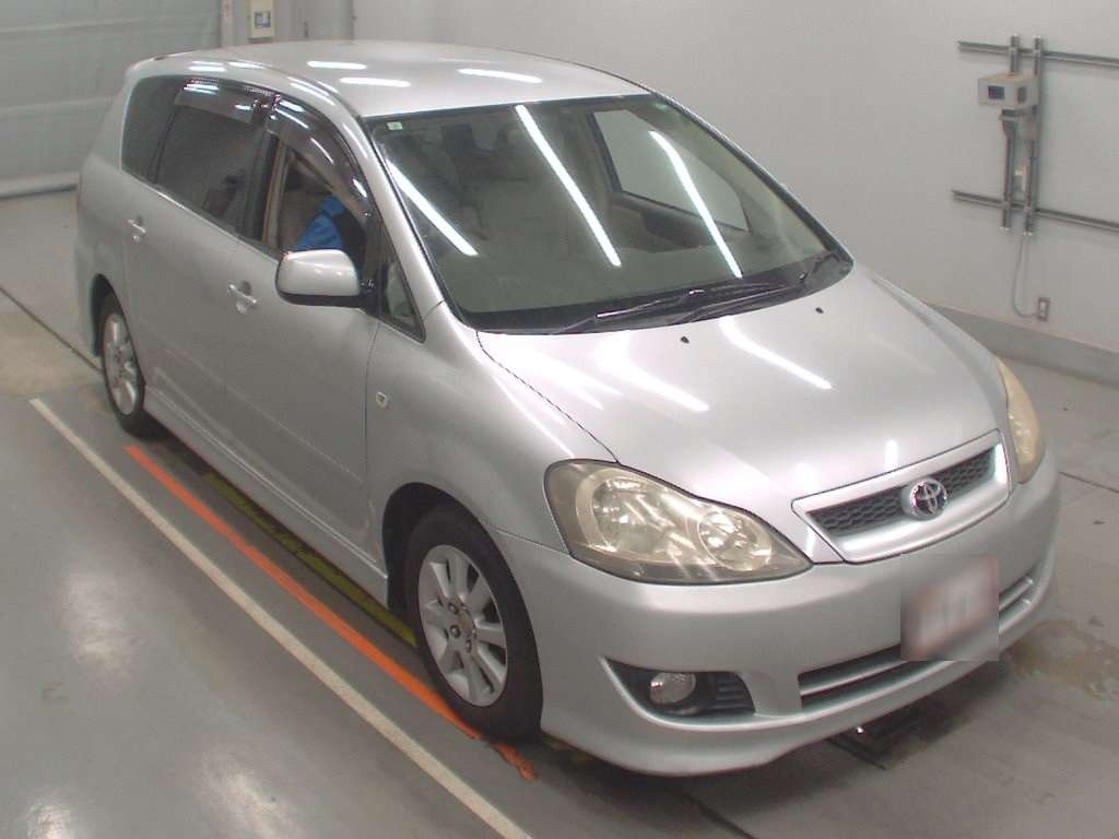 TOYOTA IPSUM