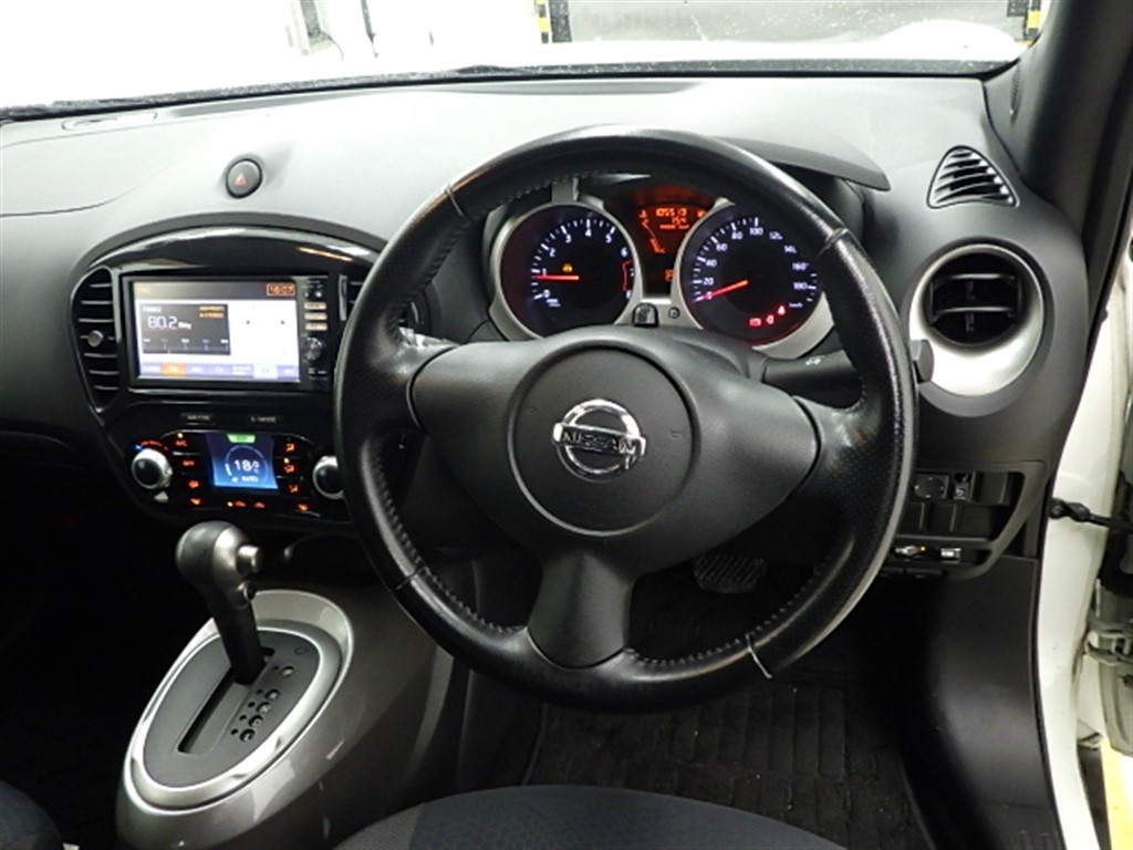 NISSAN JUKE