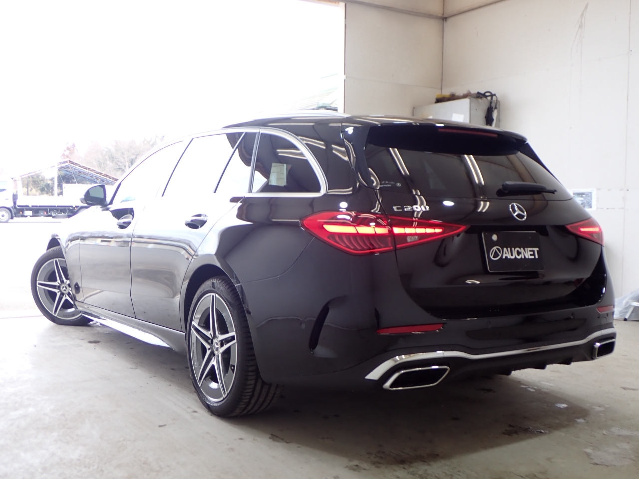 MERCEDES-BENZ C-CLASS