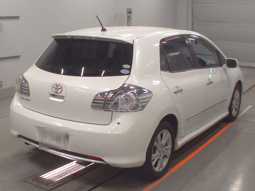 TOYOTA BLADE