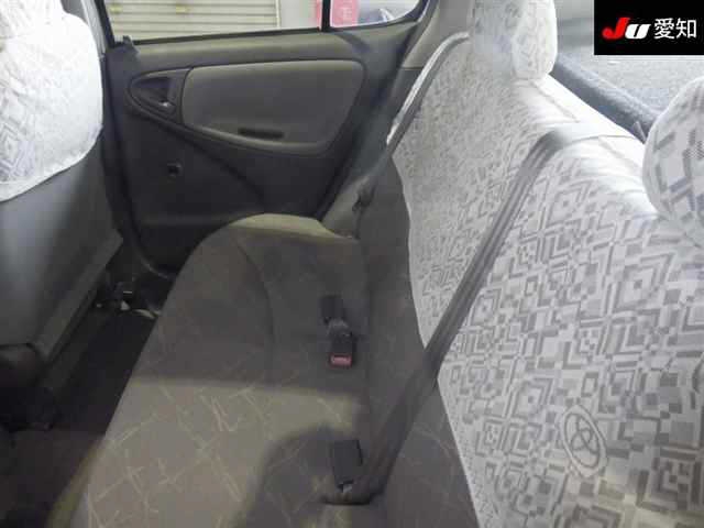 TOYOTA PLATZ