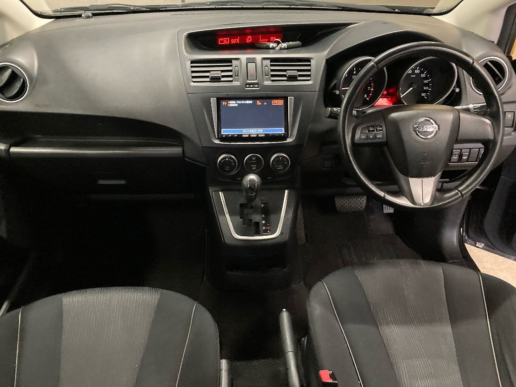 NISSAN LAFESTA
