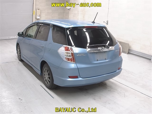 HONDA FIT SHUTTLE