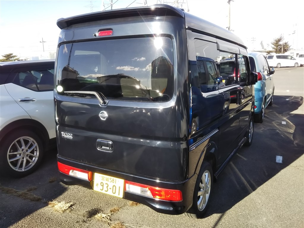 NISSAN NV100 CLIPPER