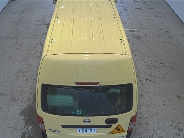 NISSAN NV350 CARAVAN