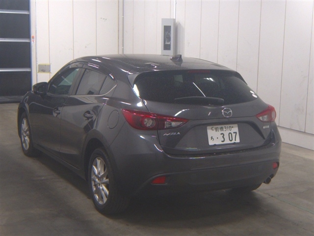 MAZDA AXELA