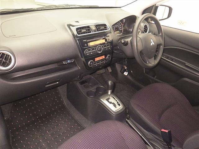MITSUBISHI MIRAGE