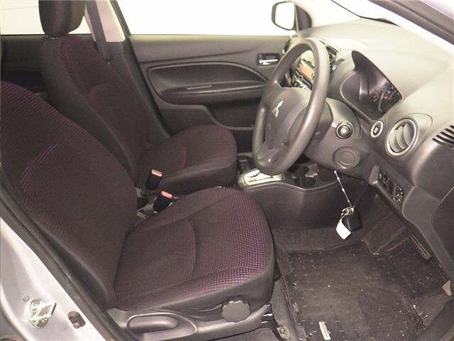 MITSUBISHI MIRAGE