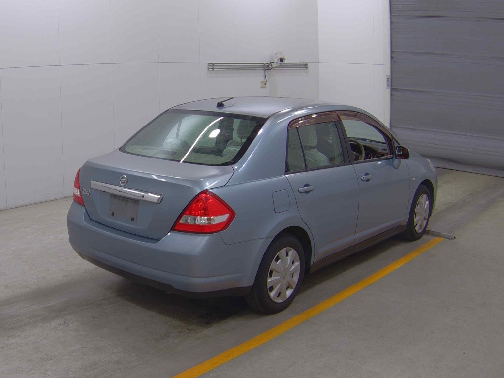 NISSAN TIIDA LATIO