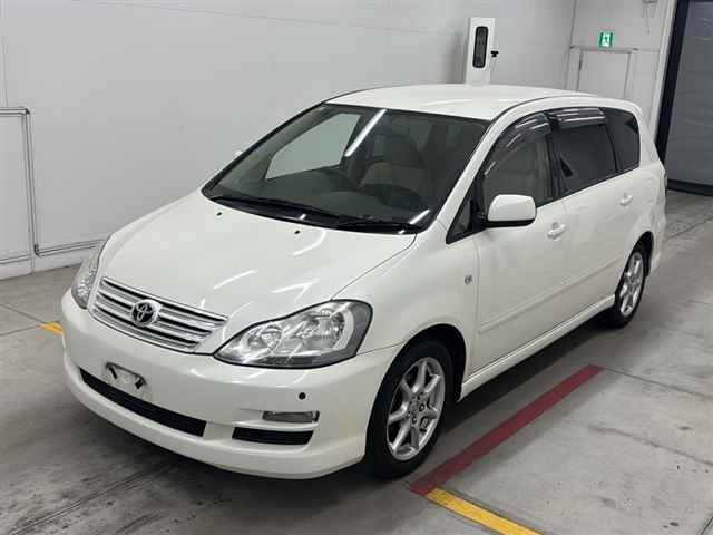 TOYOTA IPSUM