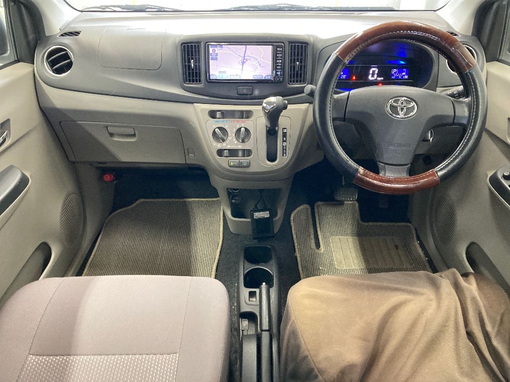 TOYOTA PIXIS EPOCH