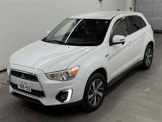 MITSUBISHI RVR