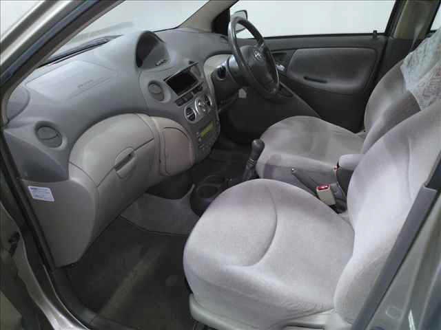 TOYOTA PLATZ