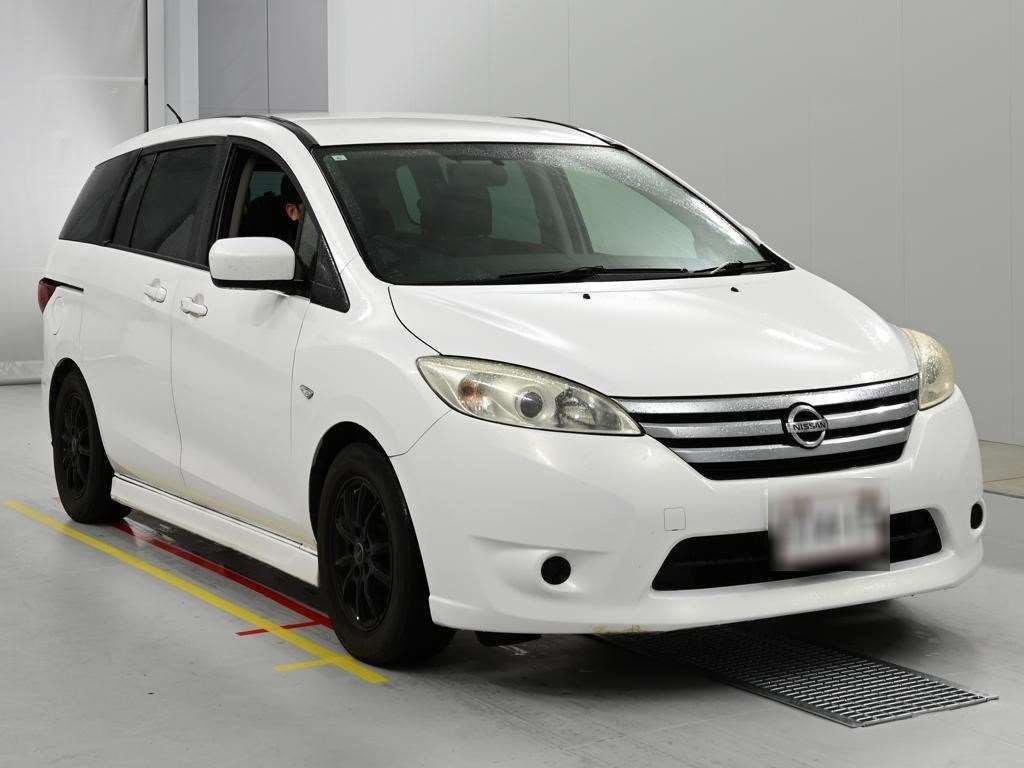 NISSAN LAFESTA