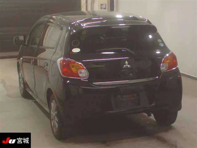 MITSUBISHI MIRAGE