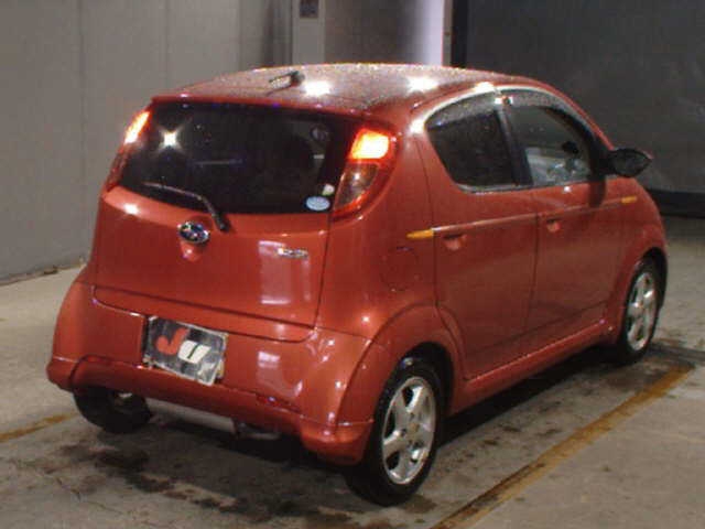 SUBARU R2
