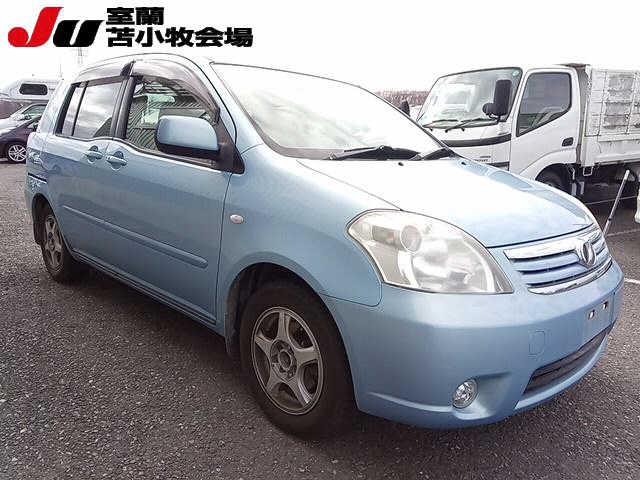 TOYOTA RAUM
