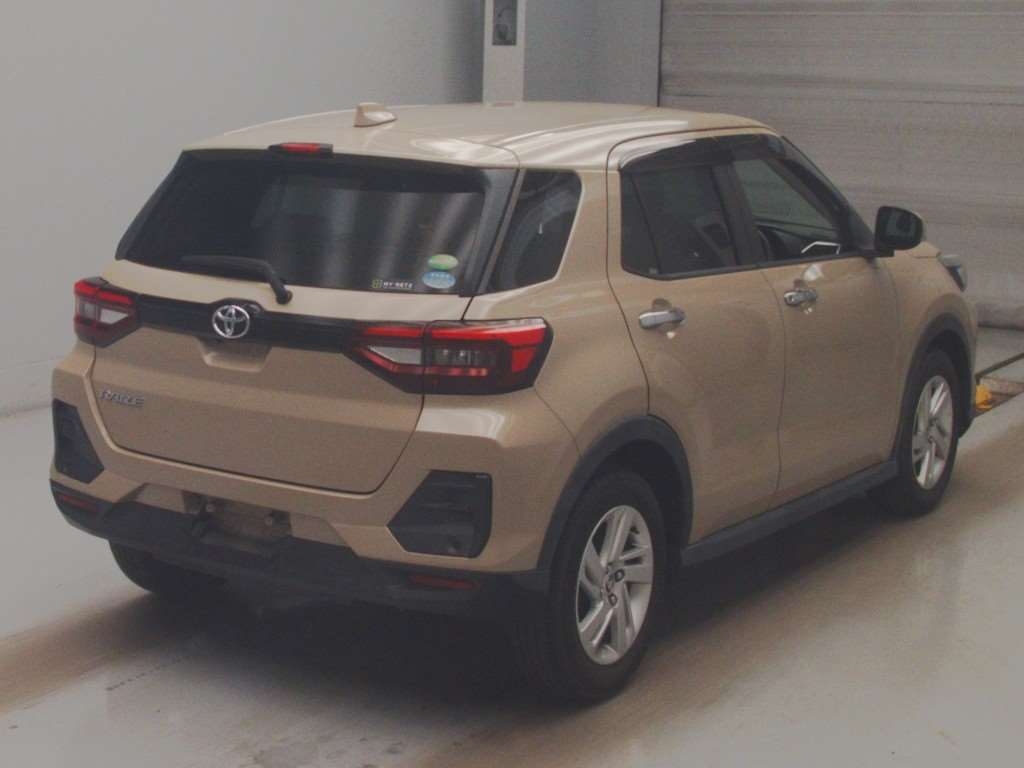 TOYOTA RAIZE