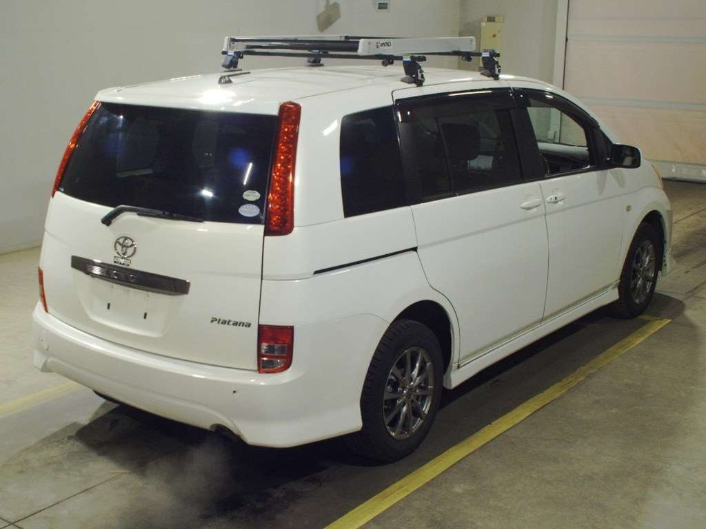TOYOTA ISIS