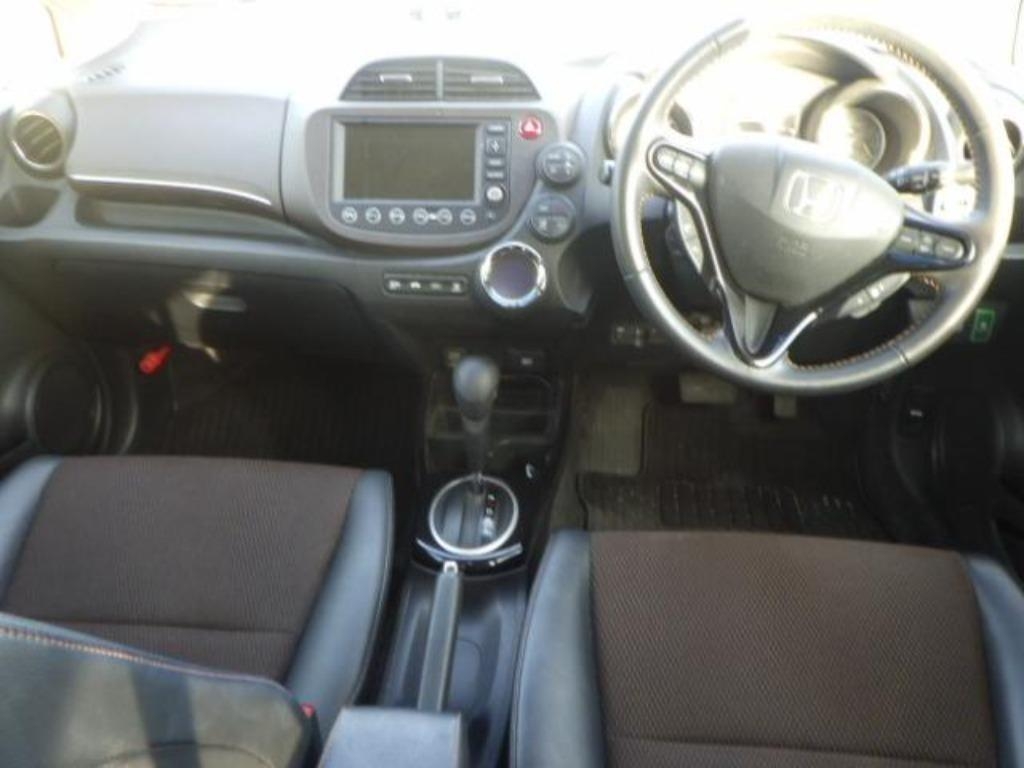 HONDA FIT SHUTTLE