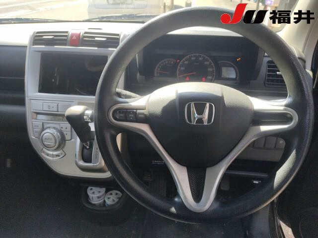 HONDA ZEST