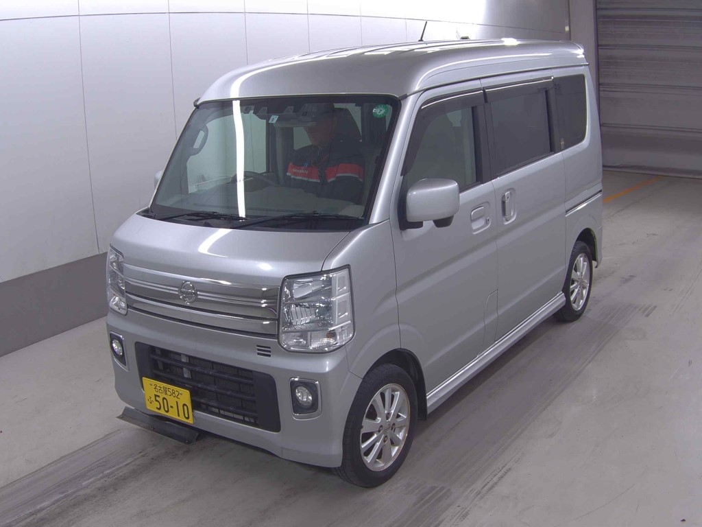 NISSAN NV100 CLIPPER