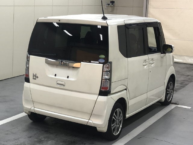 HONDA N-BOX+