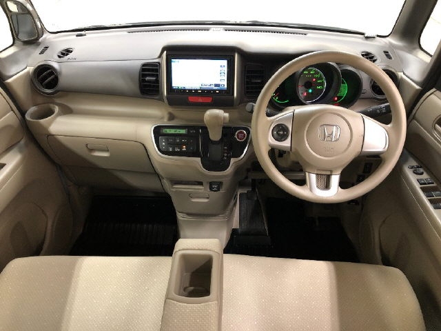 HONDA N-BOX+