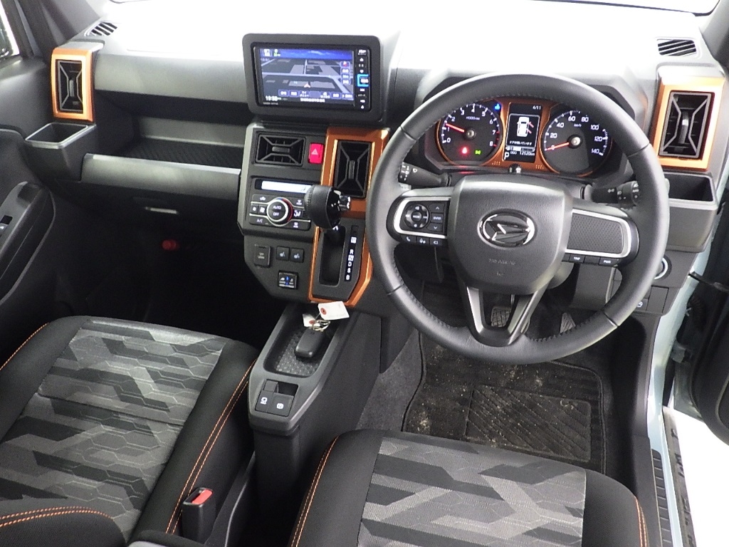 DAIHATSU TAFT