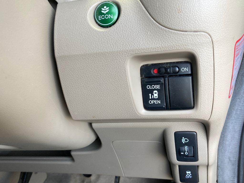 HONDA N-BOX+