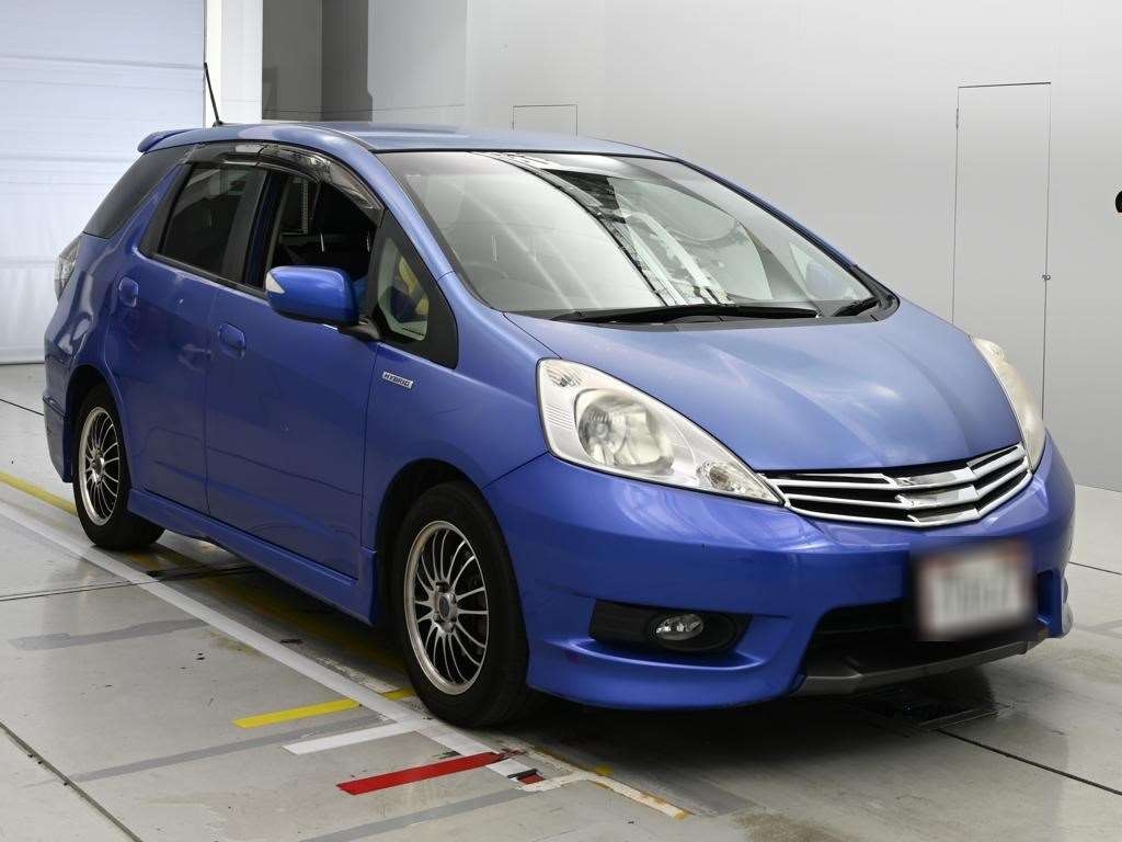 HONDA FIT SHUTTLE