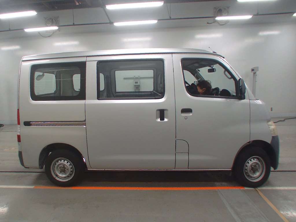 TOYOTA LITE ACE