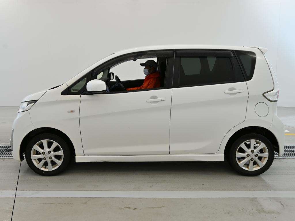 MITSUBISHI EK CUSTOM