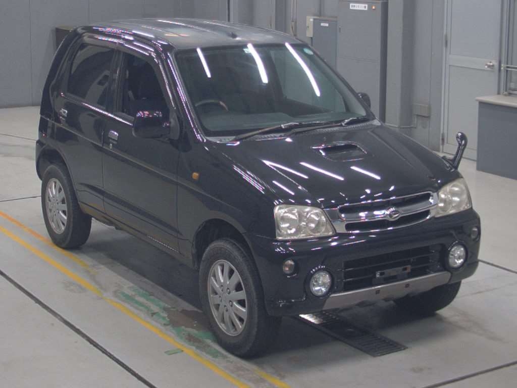 DAIHATSU TERIOS KID