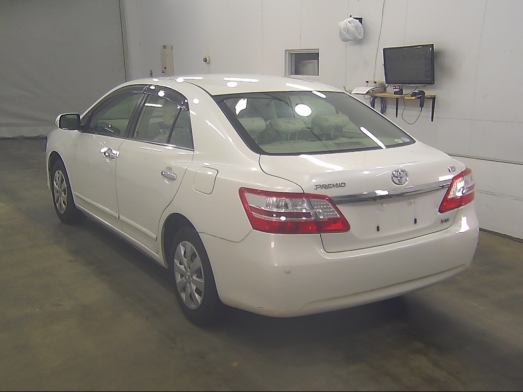 TOYOTA PREMIO