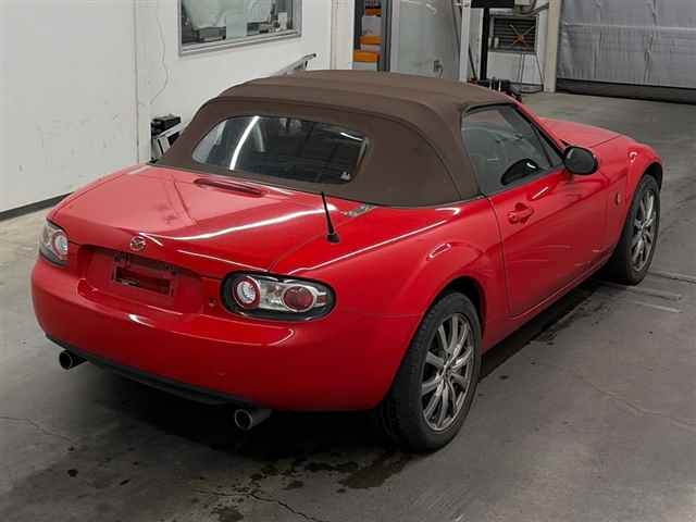 MAZDA ROADSTER